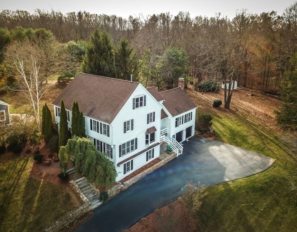 15 Piccadilly Way, Westborough