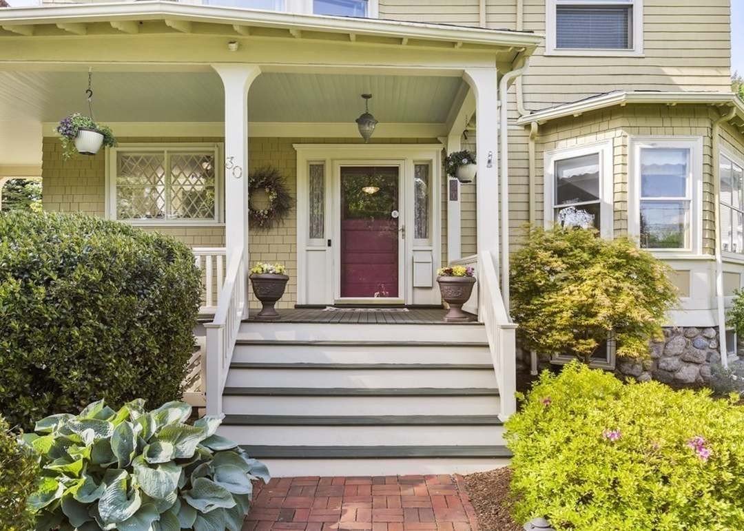 30 Plainfield Street